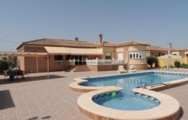 Villa - Wiederverkauf - Catral - CSRES-54616