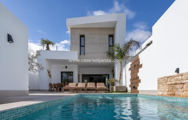Villa - Wiederverkauf - Dolores - Costa Blanca
