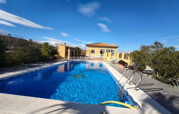 Villa - Wiederverkauf - Hondón de los Fráiles - Inland