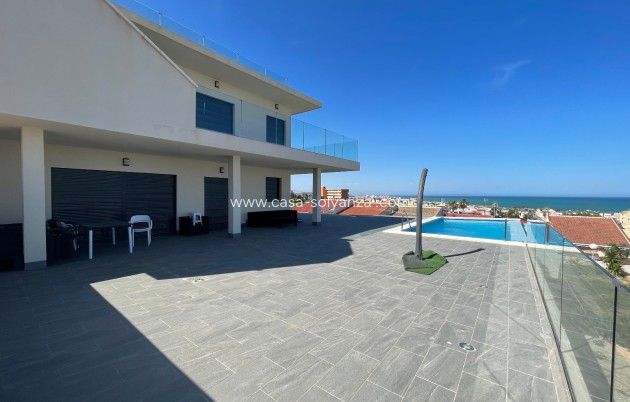 Villa - Wiederverkauf - La Mata - Costa Blanca