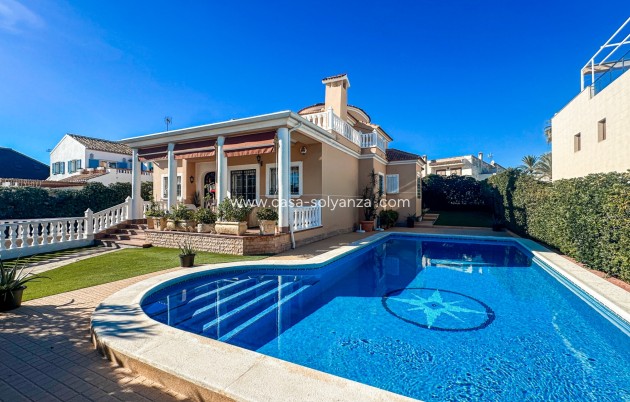 Villa - Wiederverkauf - La Mata - Costa Blanca