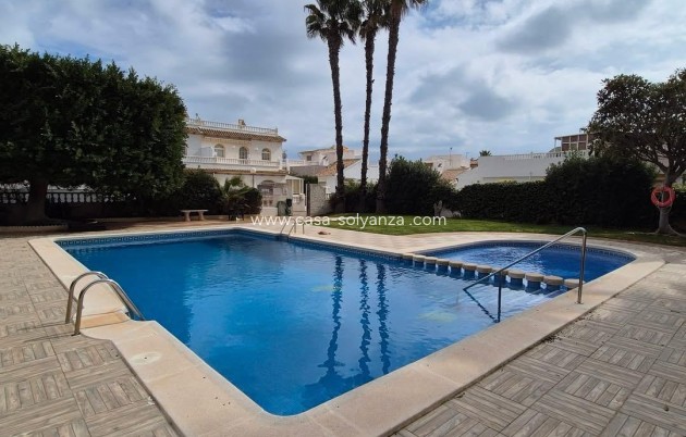Villa - Wiederverkauf - Los Alcázares - Los Narejos