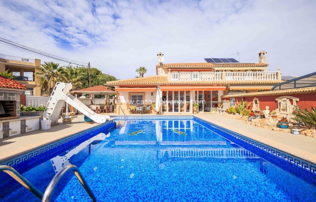 Villa - Wiederverkauf - Orihuela Costa - Costa Blanca