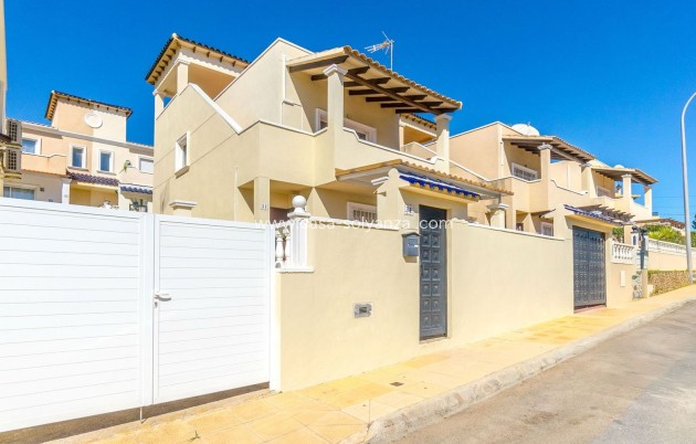 Villa - Wiederverkauf - Orihuela Costa - Costa Blanca