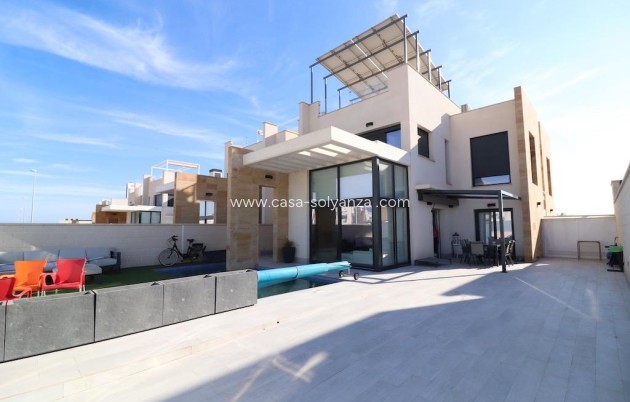 Villa - Wiederverkauf - Orihuela Costa - Lomas de Cabo Roig