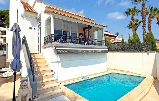 Villa - Wiederverkauf - Orihuela Costa - Villamartín