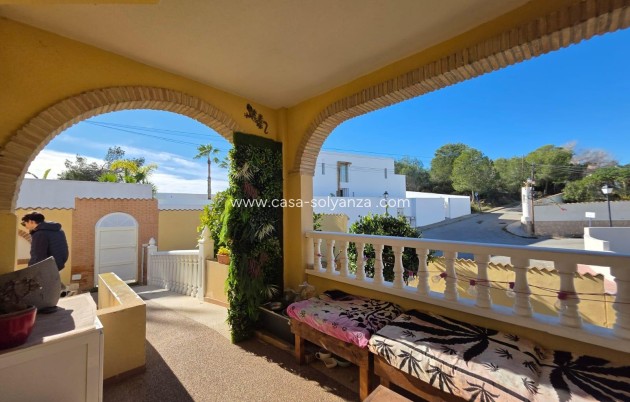 Villa - Wiederverkauf - Orihuela Costa - Villamartín