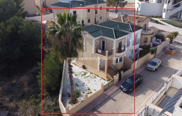 Villa - Wiederverkauf - Orihuela - Inland