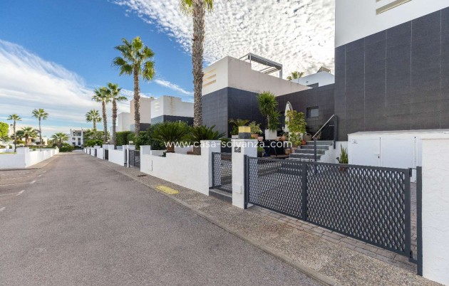 Villa - Wiederverkauf - Orihuela - Orihuela Costa