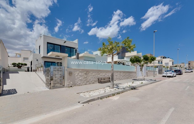 Villa - Wiederverkauf - San Miguel de Salinas - Cerro del Sol