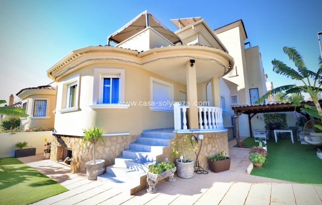 Villa - Wiederverkauf - San Miguel de Salinas - Inland