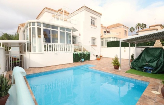Villa - Wiederverkauf - San Miguel de Salinas - Las Filipinas