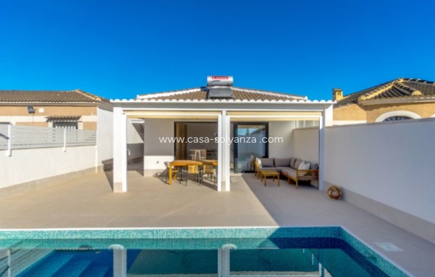 Villa - Wiederverkauf - Torrevieja - Costa Blanca