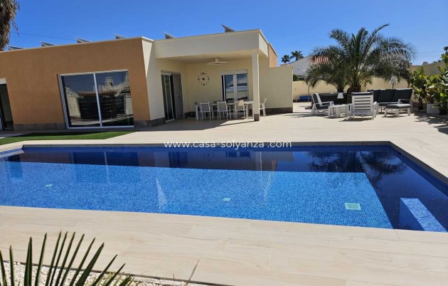 Villa - Wiederverkauf - Torrevieja - Costa Blanca