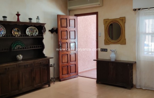 Villa - Wiederverkauf - Torrevieja - Playa de los Locos