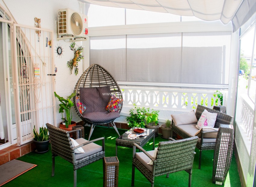 Wiederverkauf - Adosado - Torrevieja - La Siesta