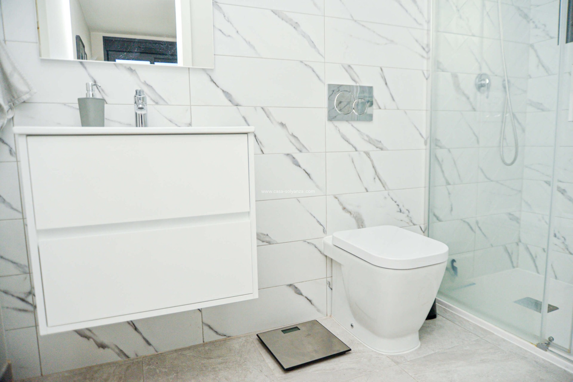 Wiederverkauf - Apartment Ground Floor Apartment - Orihuela Costa - 0