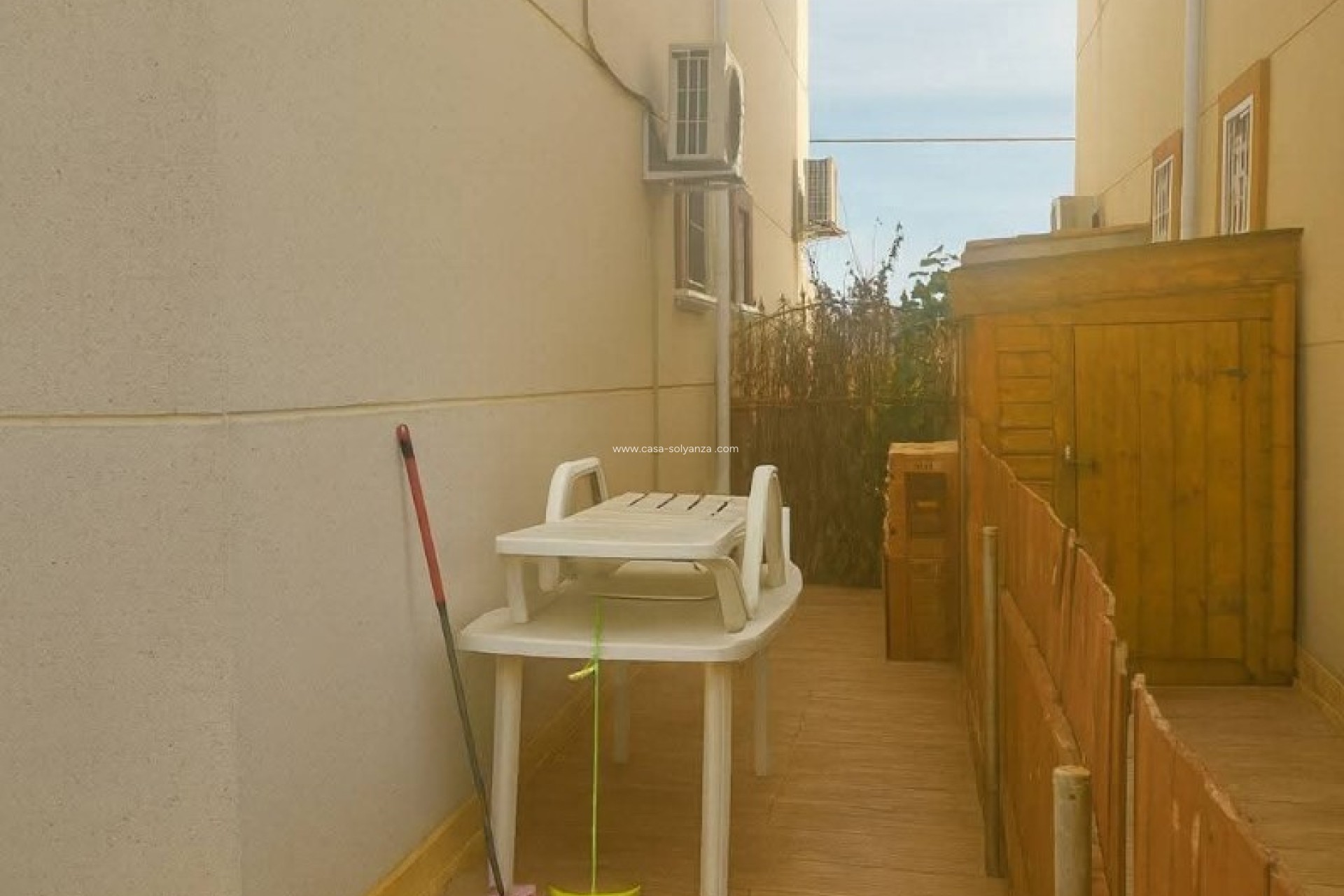 Wiederverkauf - Apartment - Ground Floor - Daya Vieja - Costa Blanca