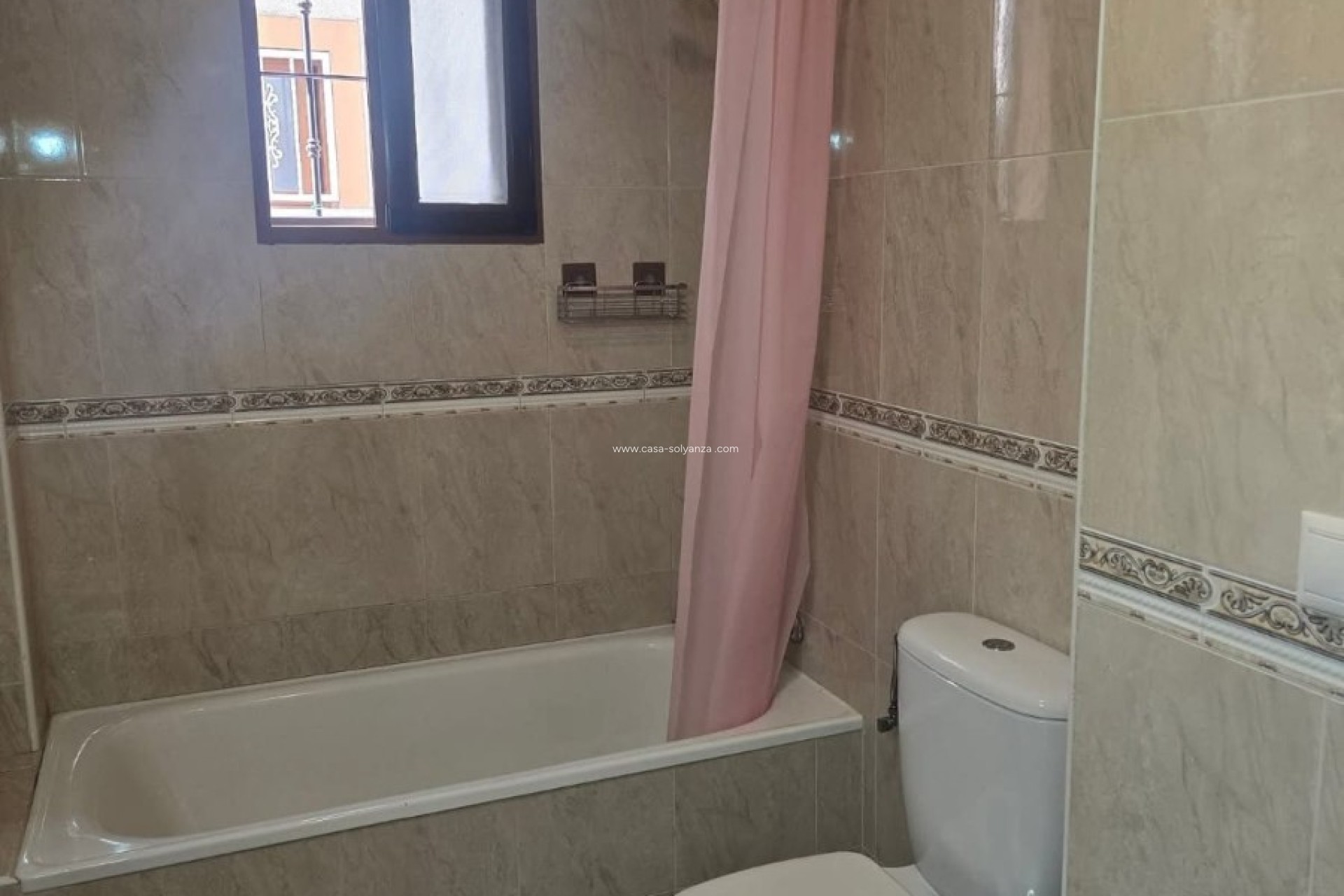 Wiederverkauf - Apartment - Ground Floor - Daya Vieja - Costa Blanca