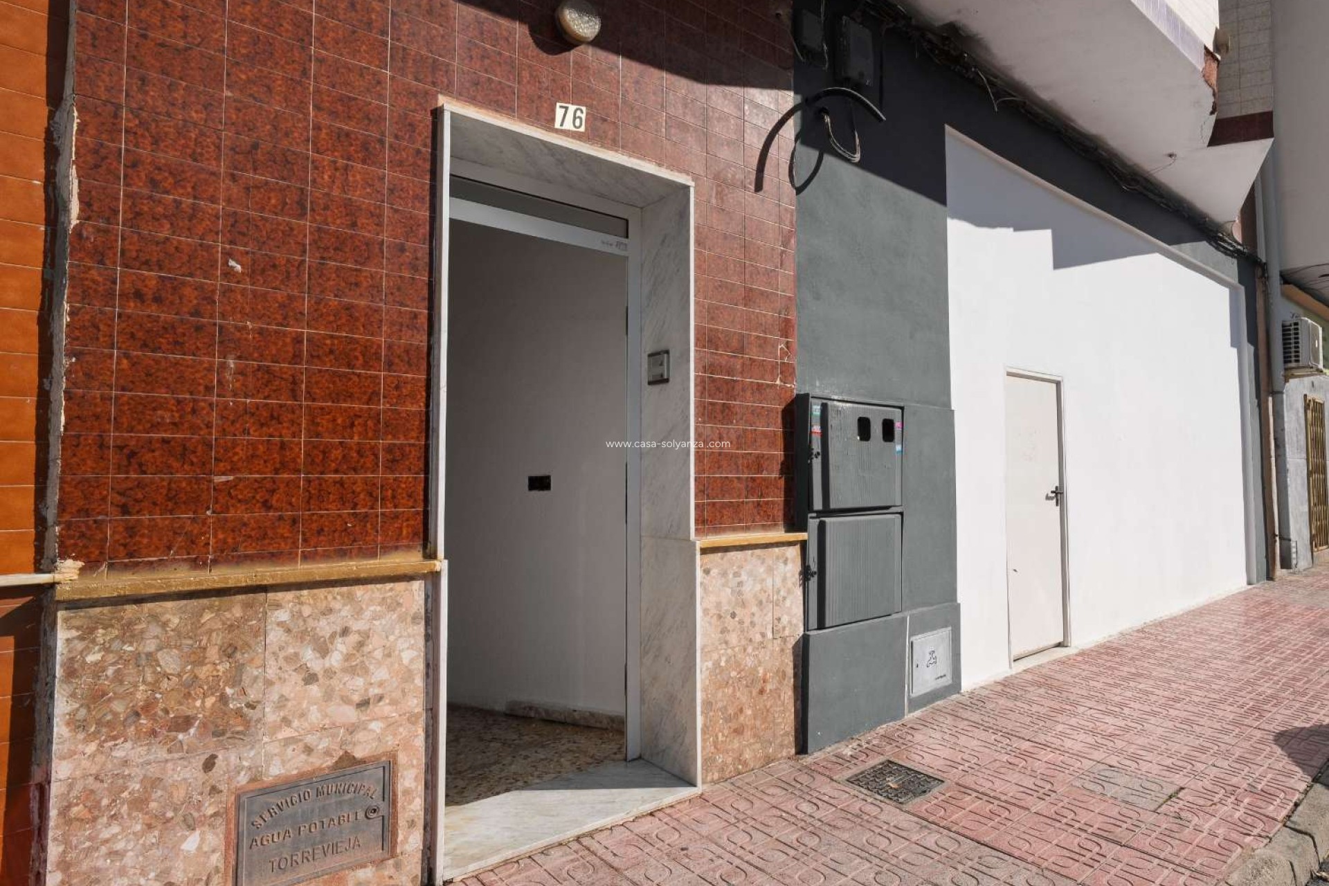 Wiederverkauf - Building - Torrevieja - Center