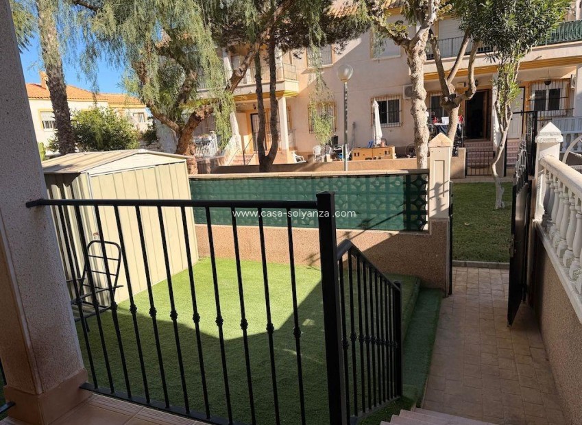 Wiederverkauf - Bungalow - Orihuela Costa - Costa Blanca