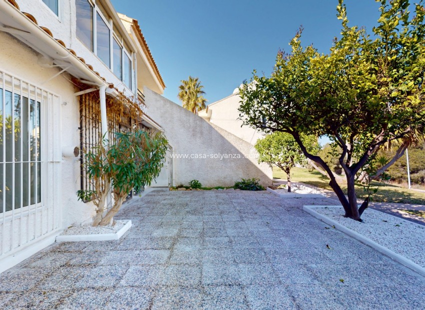 Wiederverkauf - Bungalow - Orihuela Costa - Costa Blanca