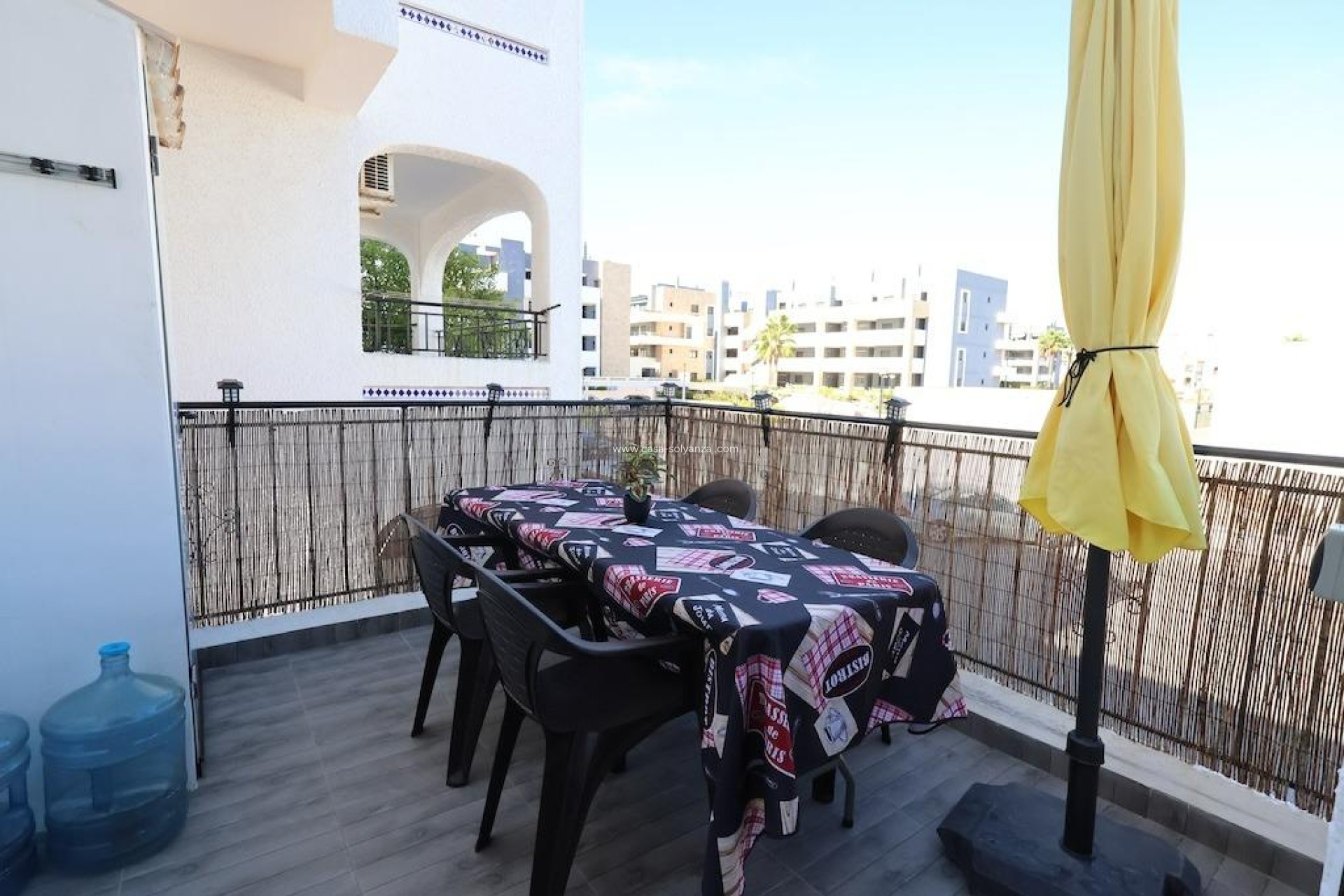 Wiederverkauf - Bungalow - Orihuela Costa - La Zenia