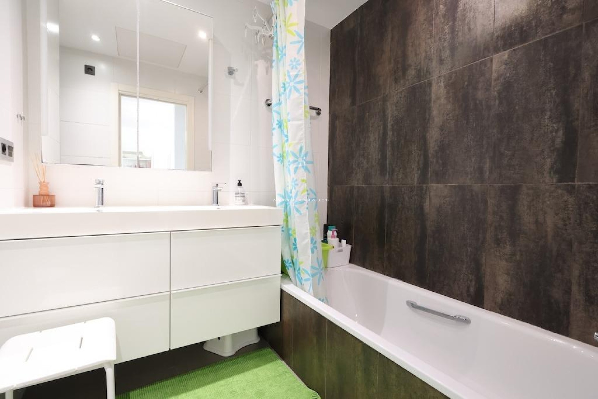 Wiederverkauf - Bungalow - Orihuela Costa - La Zenia