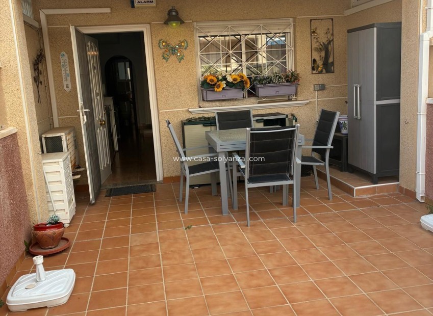 Wiederverkauf - Bungalow - Orihuela Costa - Los Almendros-La Florida