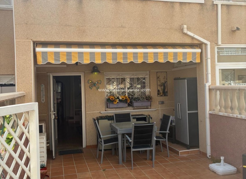 Wiederverkauf - Bungalow - Orihuela Costa - Los Almendros-La Florida