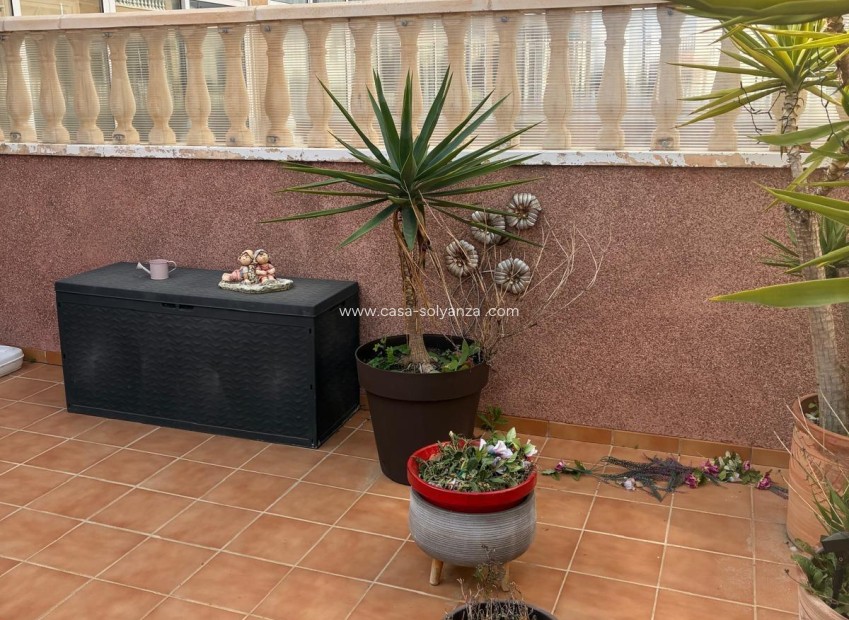 Wiederverkauf - Bungalow - Orihuela Costa - Los Almendros-La Florida