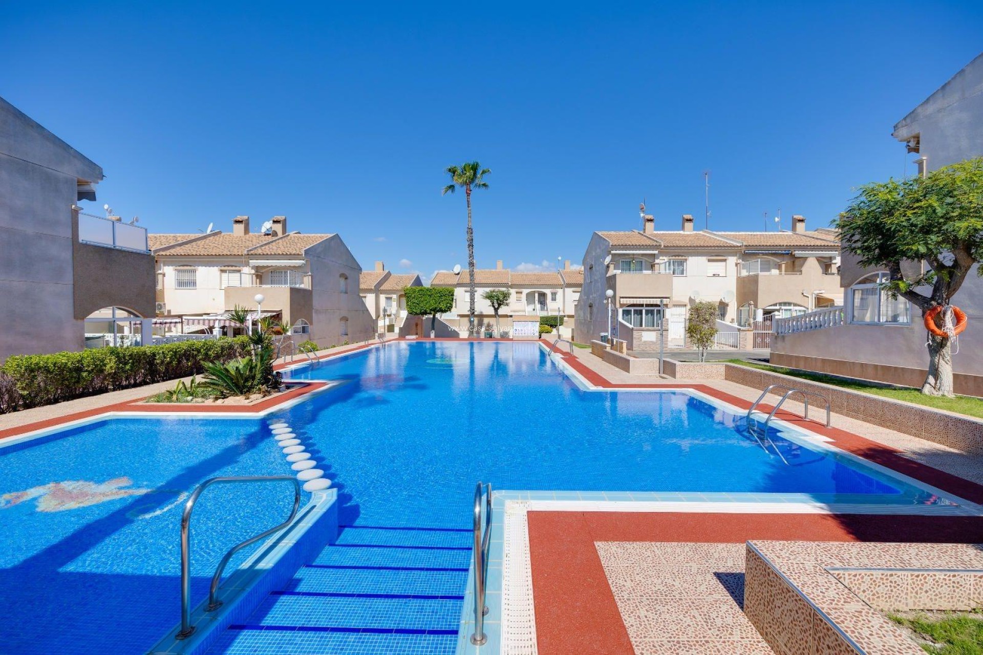 Wiederverkauf - Bungalow - Torrevieja - Aguas nuevas