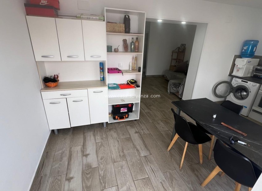 Wiederverkauf - Bungalow - Torrevieja - La Siesta