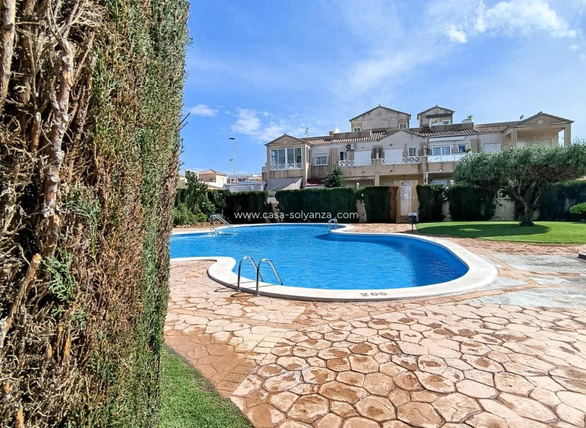 Wiederverkauf - Bungalow - Torrevieja - Parque Acuático - Sector 25