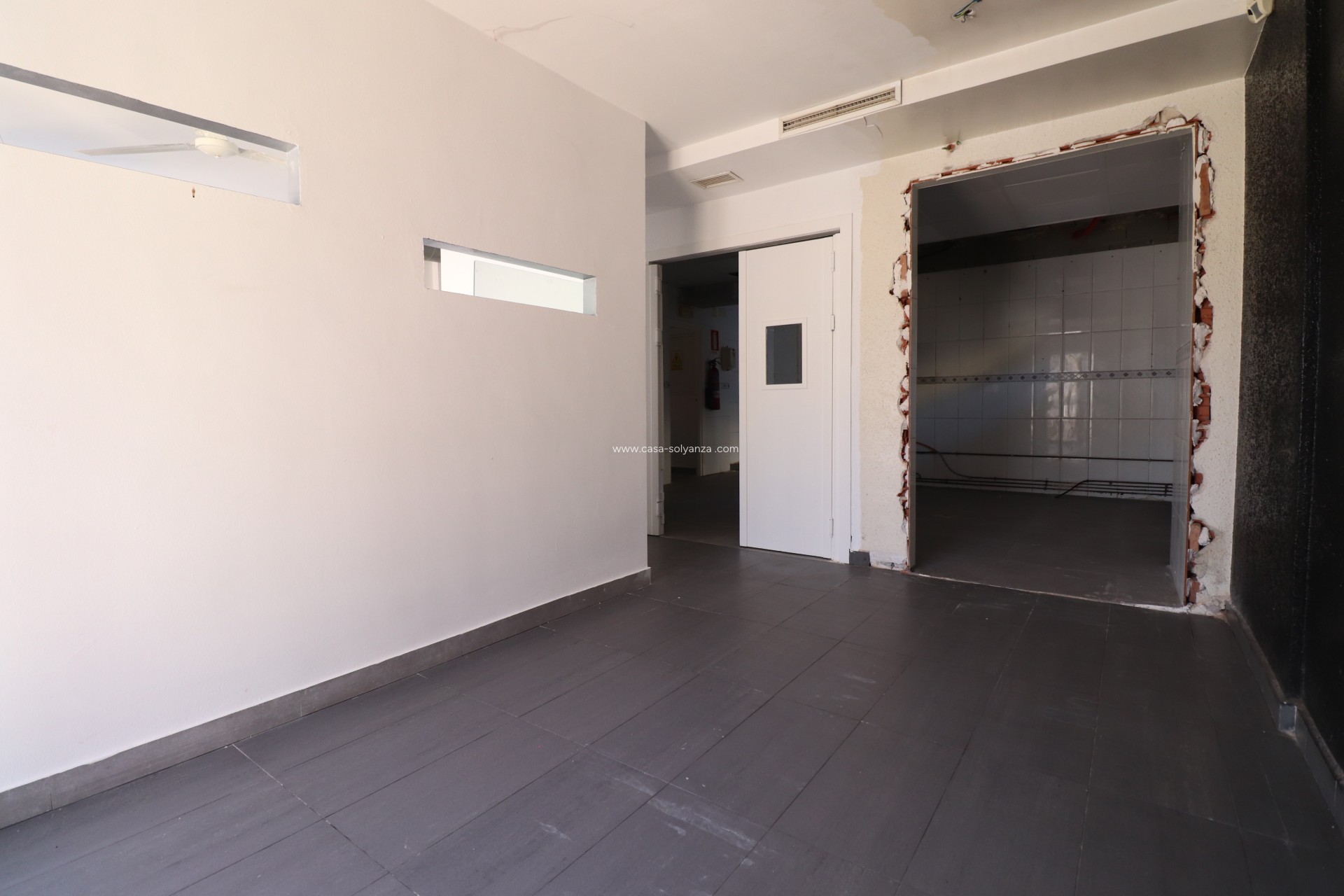 Wiederverkauf - Commercial (Freehold) - Ciudad Quesada - La Marquesa