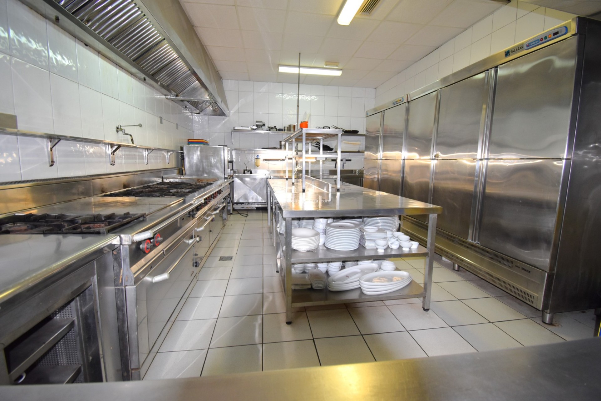Wiederverkauf - Commercial (Freehold) - Orihuela Costa - Los Dolses