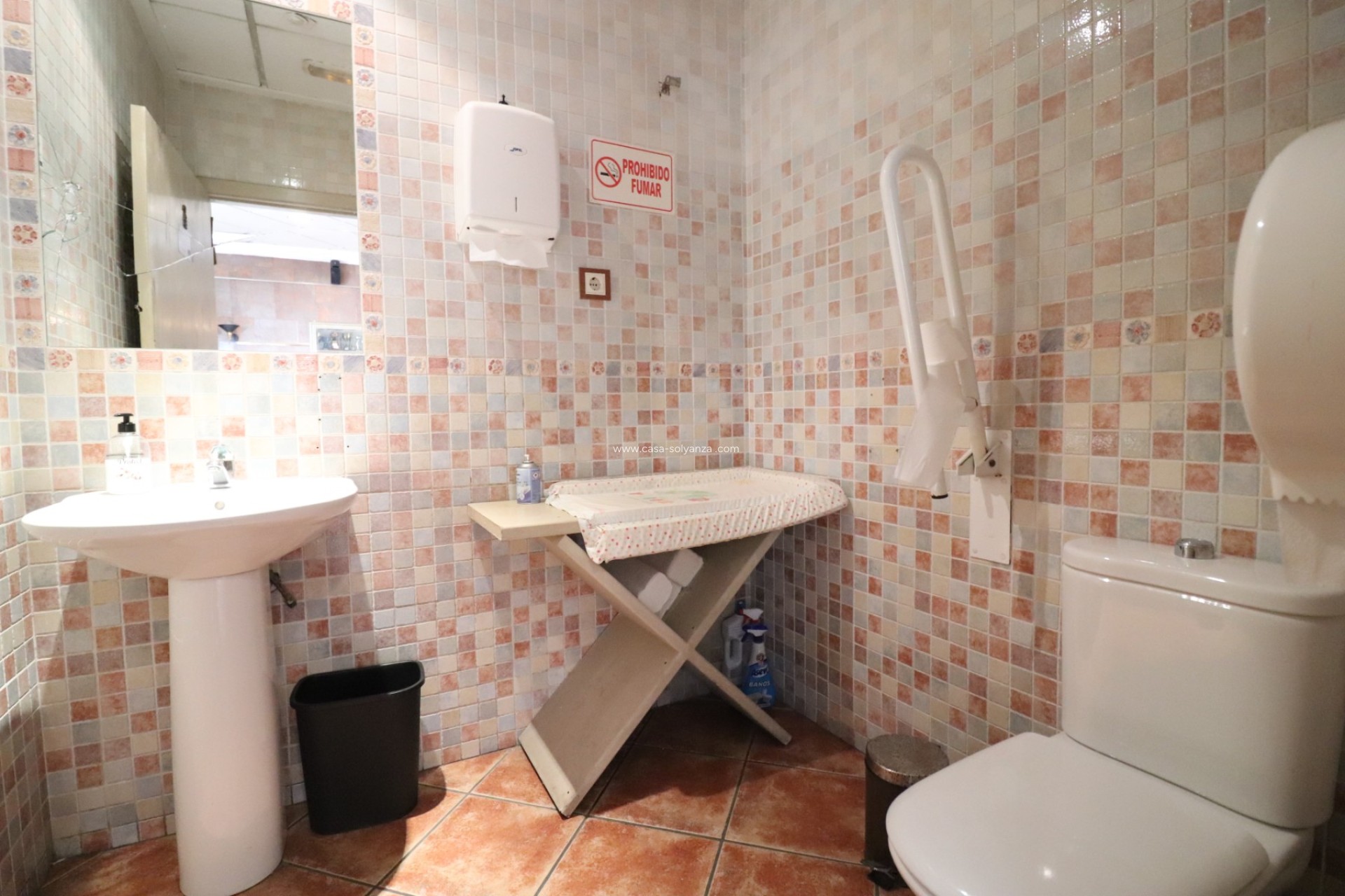 Wiederverkauf - Commercial (Leasehold) - Formentera del Segura - Formentera - Village