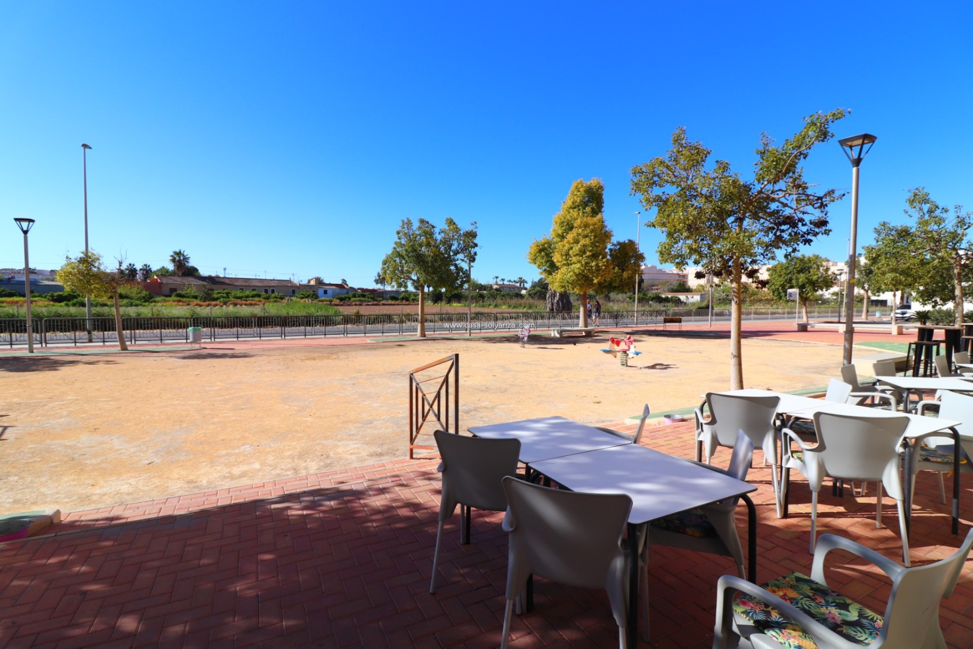 Wiederverkauf - Commercial (Leasehold) - Formentera del Segura - Formentera - Village