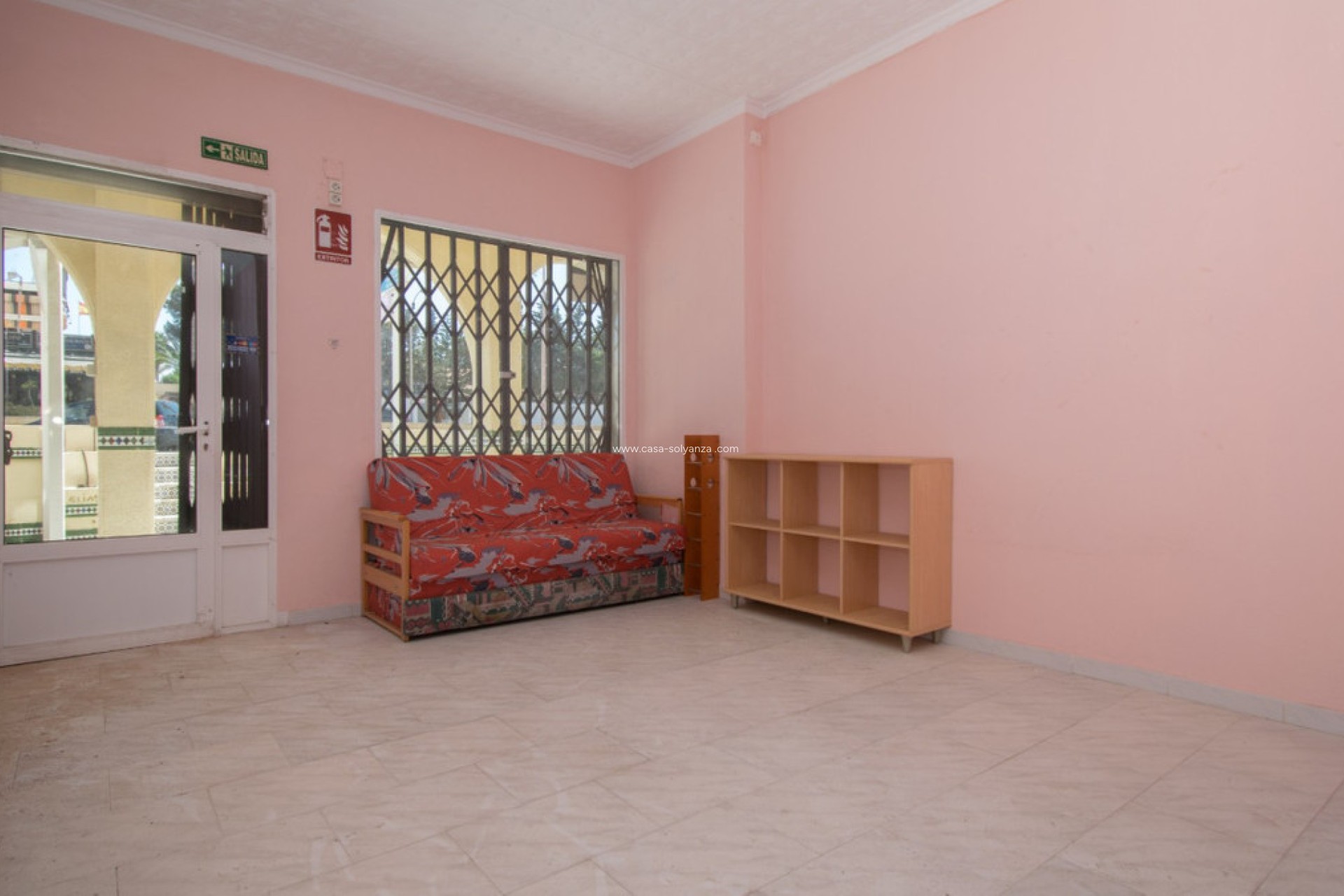 Wiederverkauf - Commercial Property - Torrevieja - La Mata