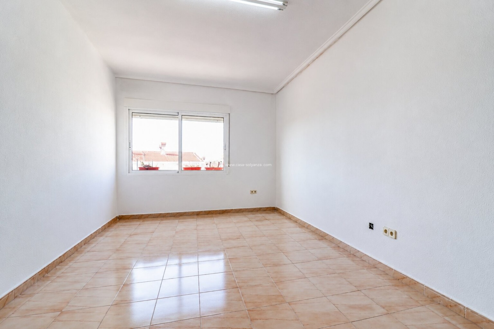 Wiederverkauf - Commercial (Rental) - Ciudad Quesada - Rojales