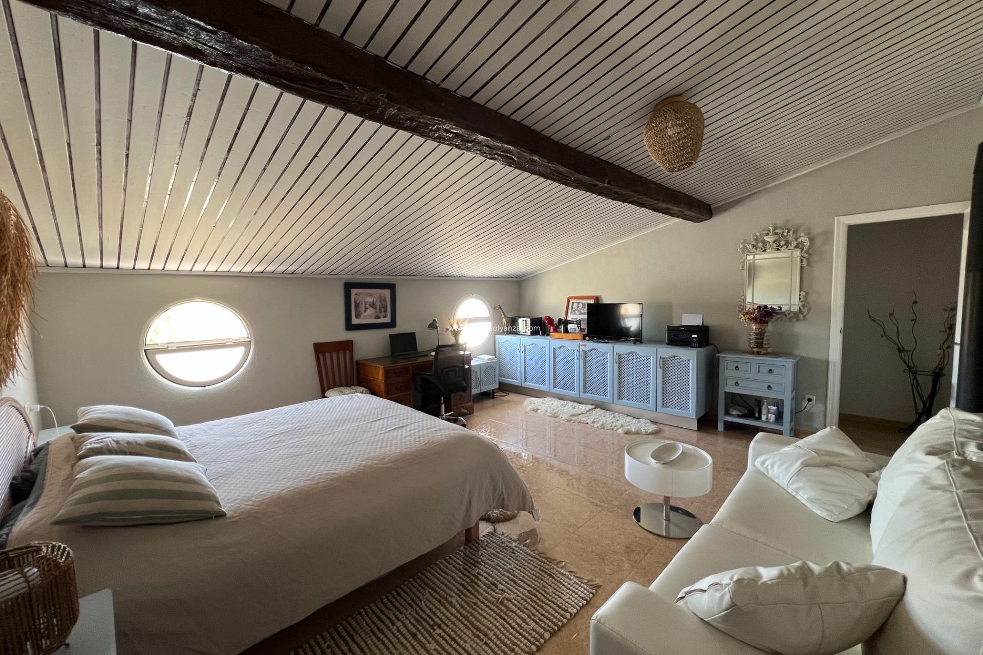 Wiederverkauf - Country Property/Finca - Dolores - Comunidad Valenciana