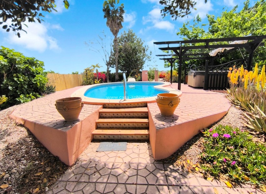 Wiederverkauf - Country Property/Finca - Orihuela