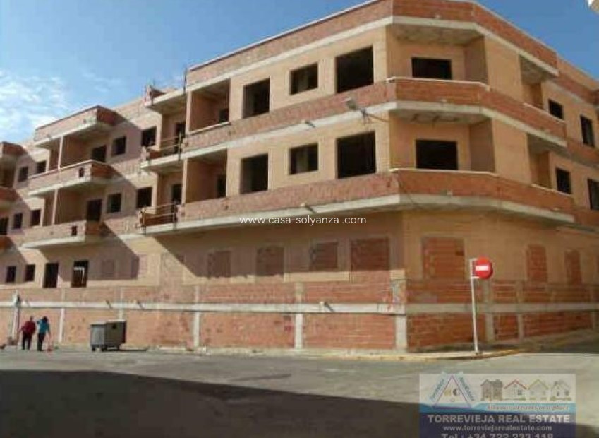 Wiederverkauf - Edificio - Los Montesinos - CENTRO