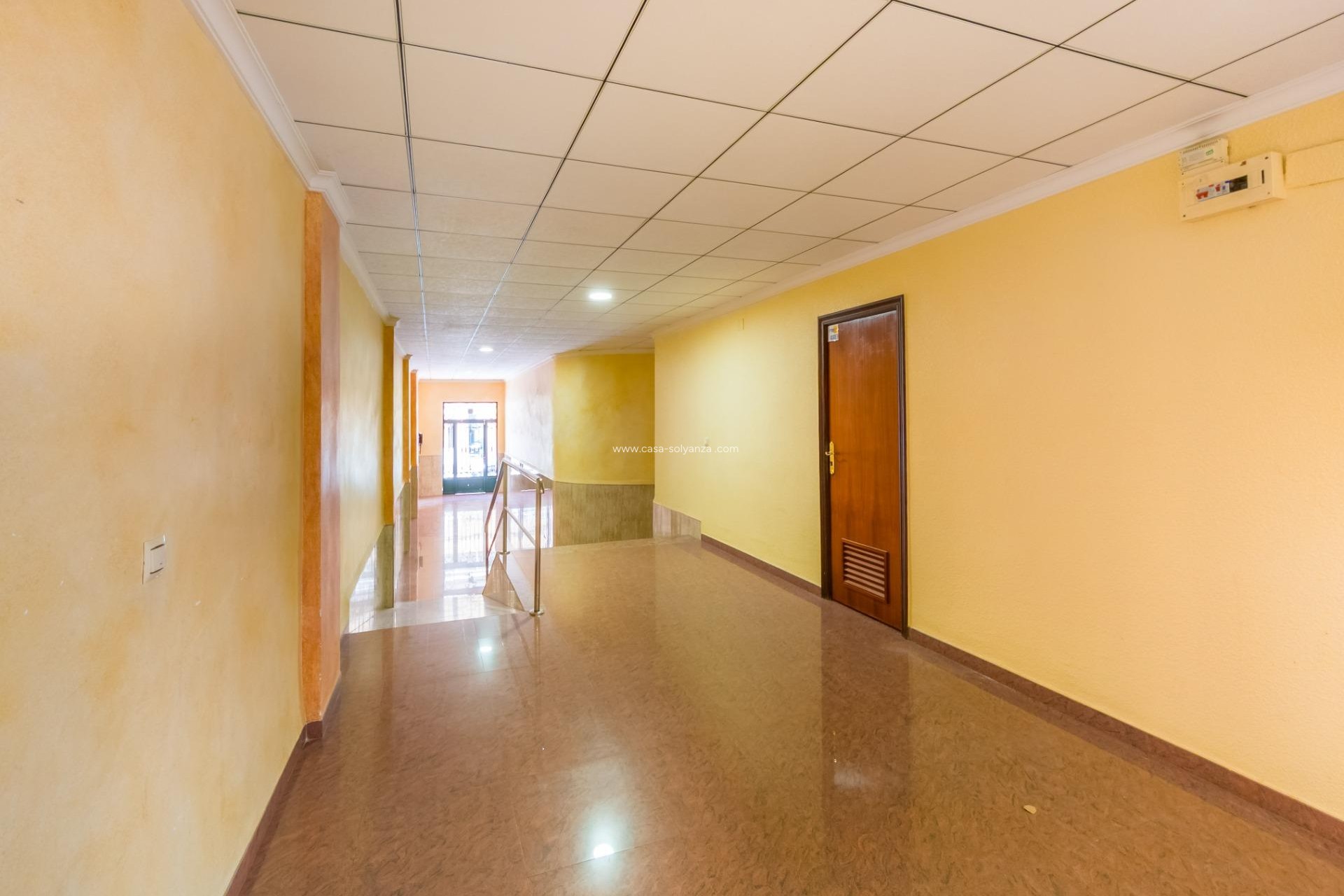 Wiederverkauf - Flat - Torrevieja - Playa del Cura