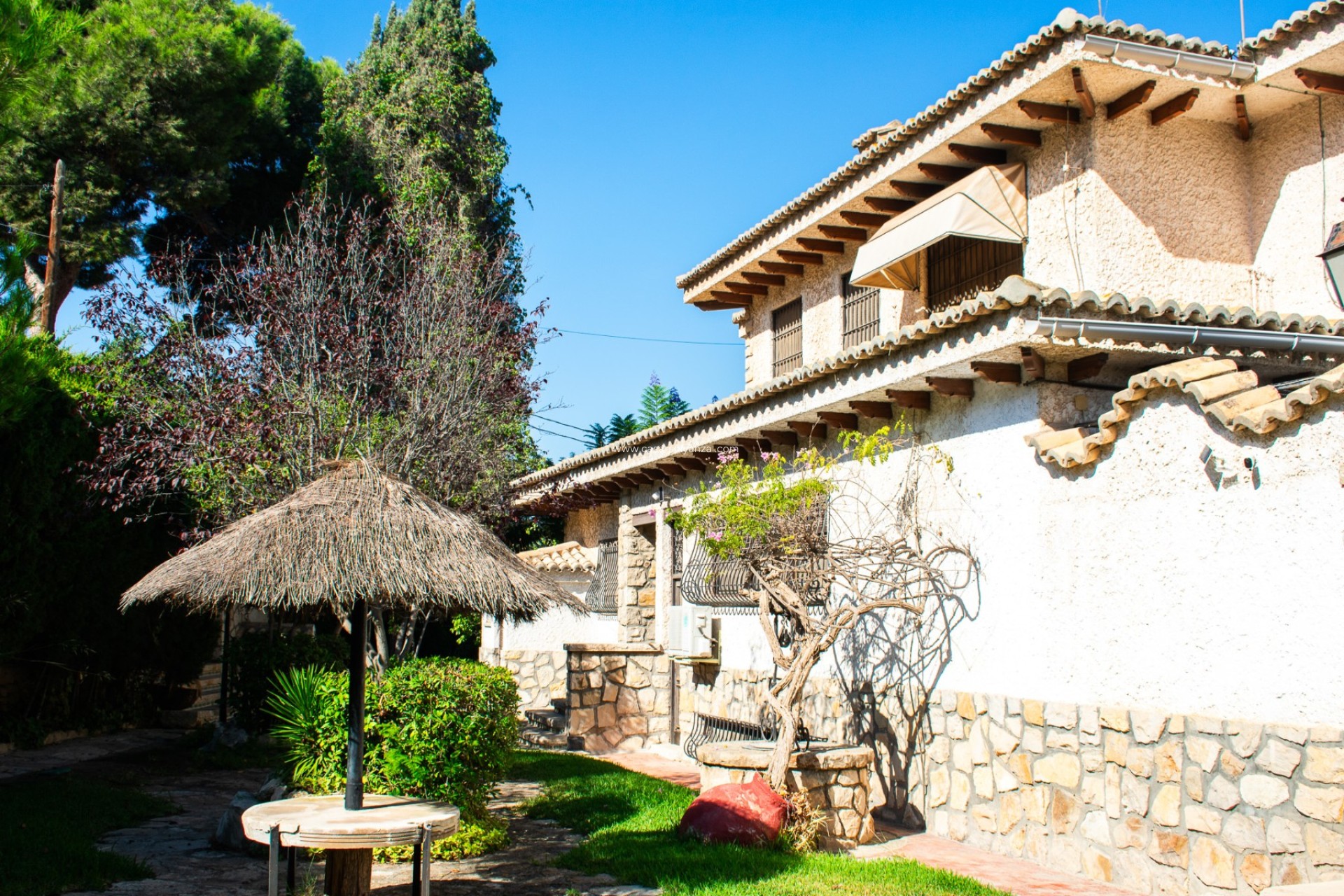 Wiederverkauf - Independent villa - Alicante - Albufereta