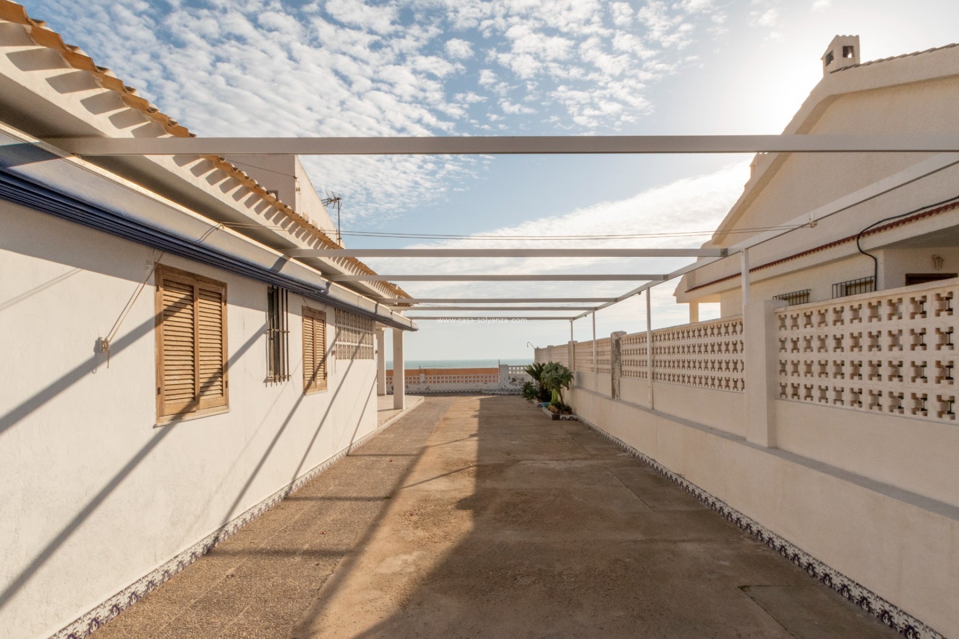 Wiederverkauf - Independent villa - Guardamar del Segura