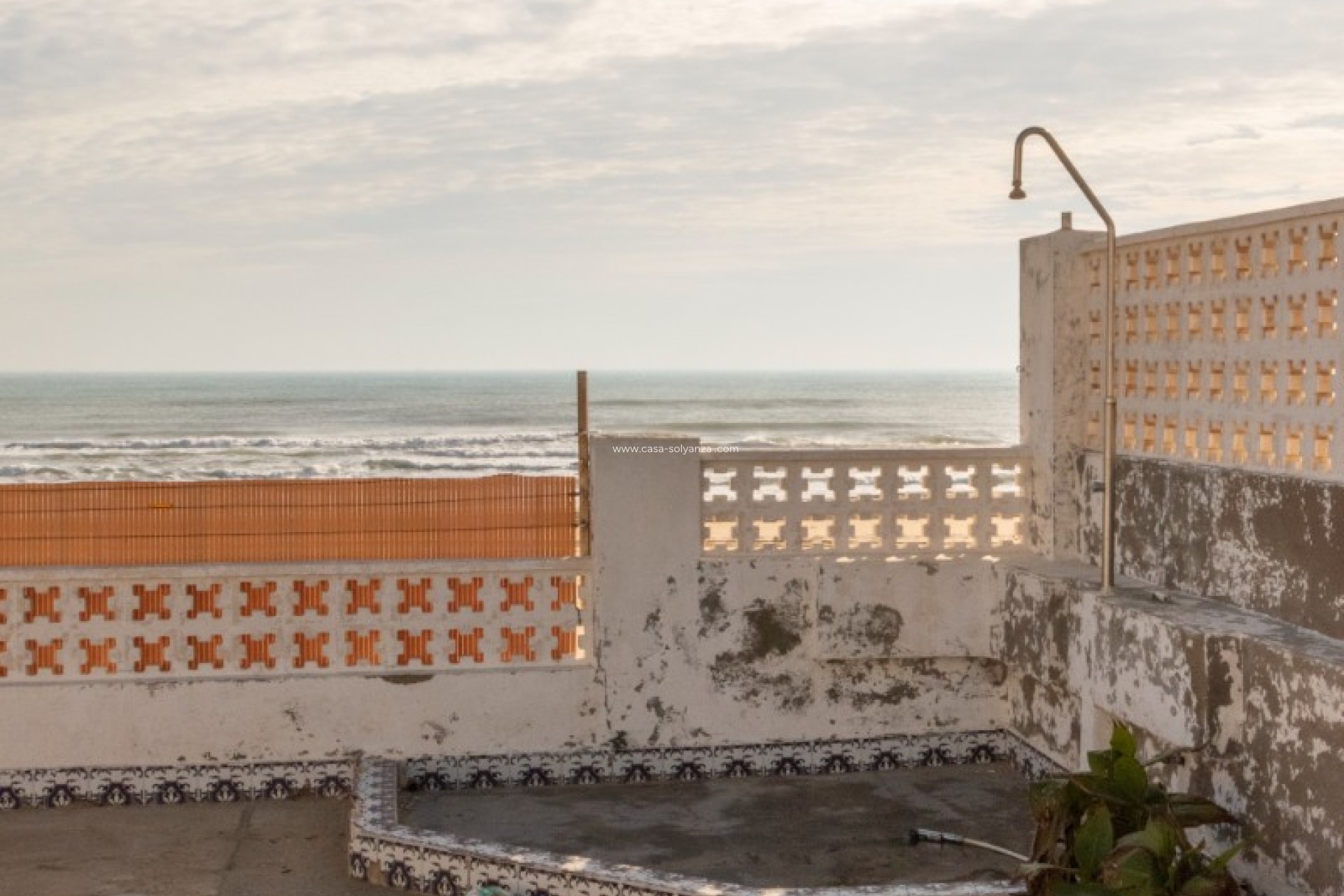 Wiederverkauf - Independent villa - Guardamar del Segura