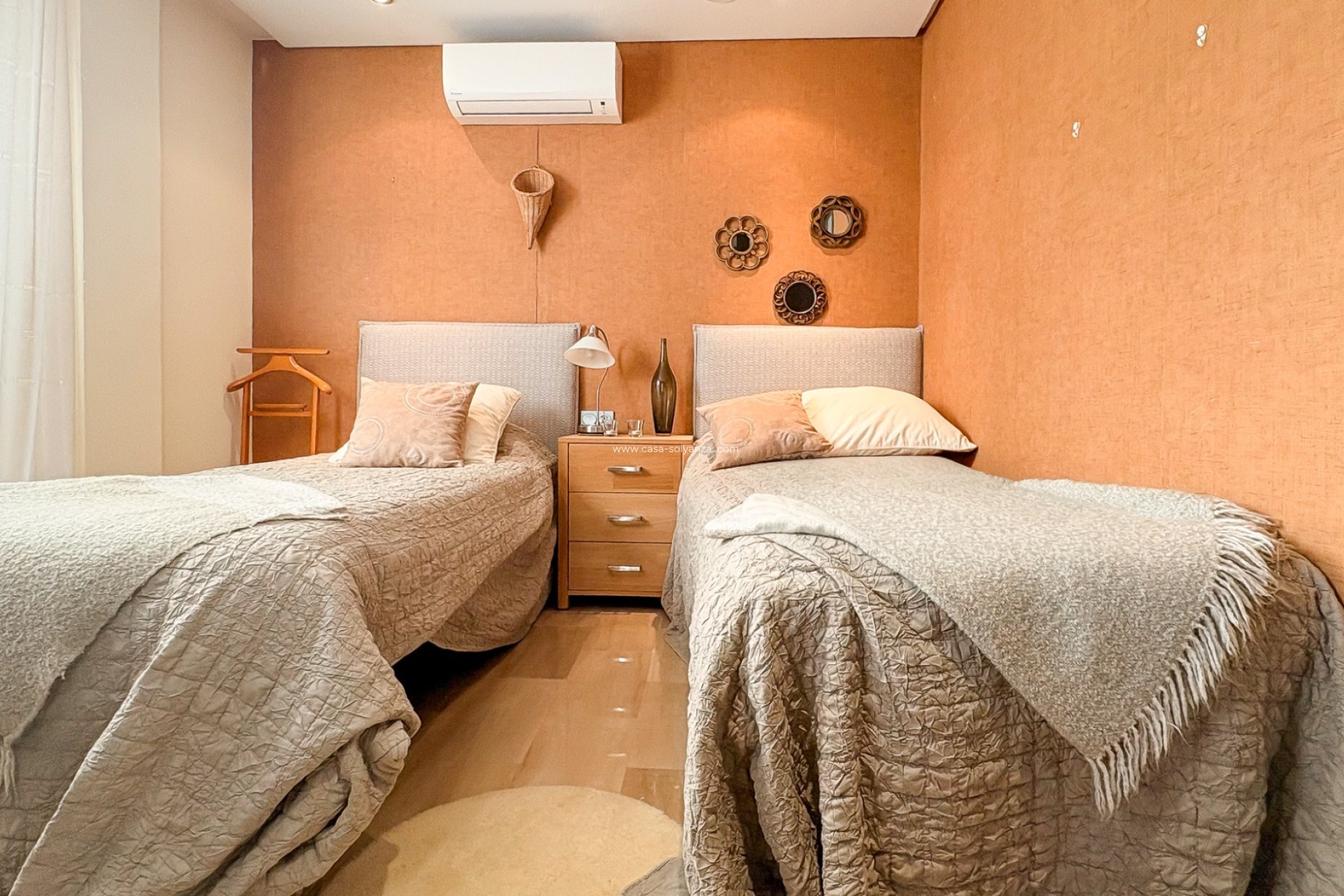 Wiederverkauf - Independent villa - Guardamar del Segura