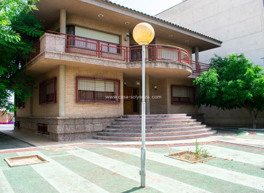 Wiederverkauf - Independent villa - Llano de brujas