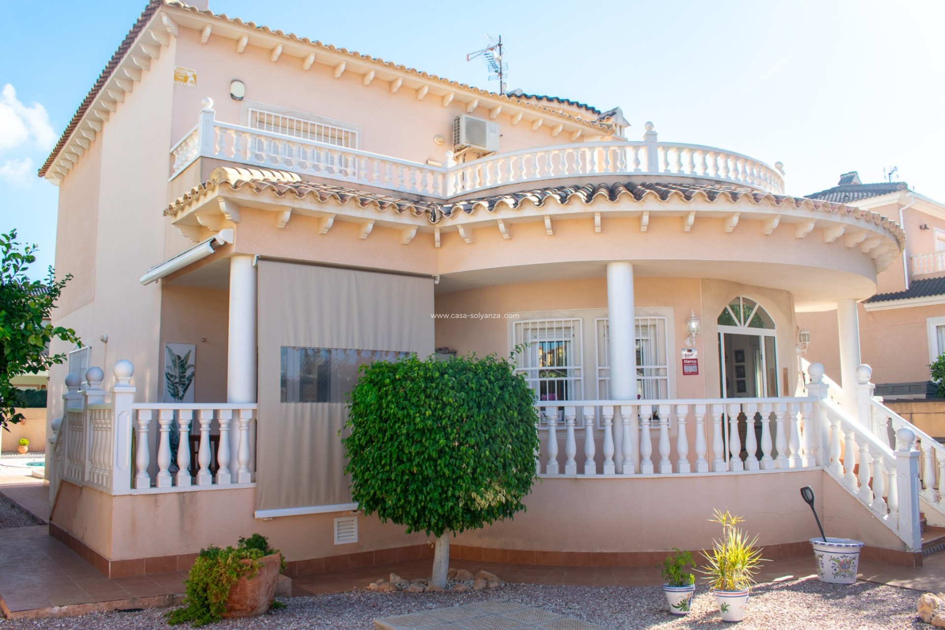 Wiederverkauf - Independent villa - Orihuela Costa - La Zenia